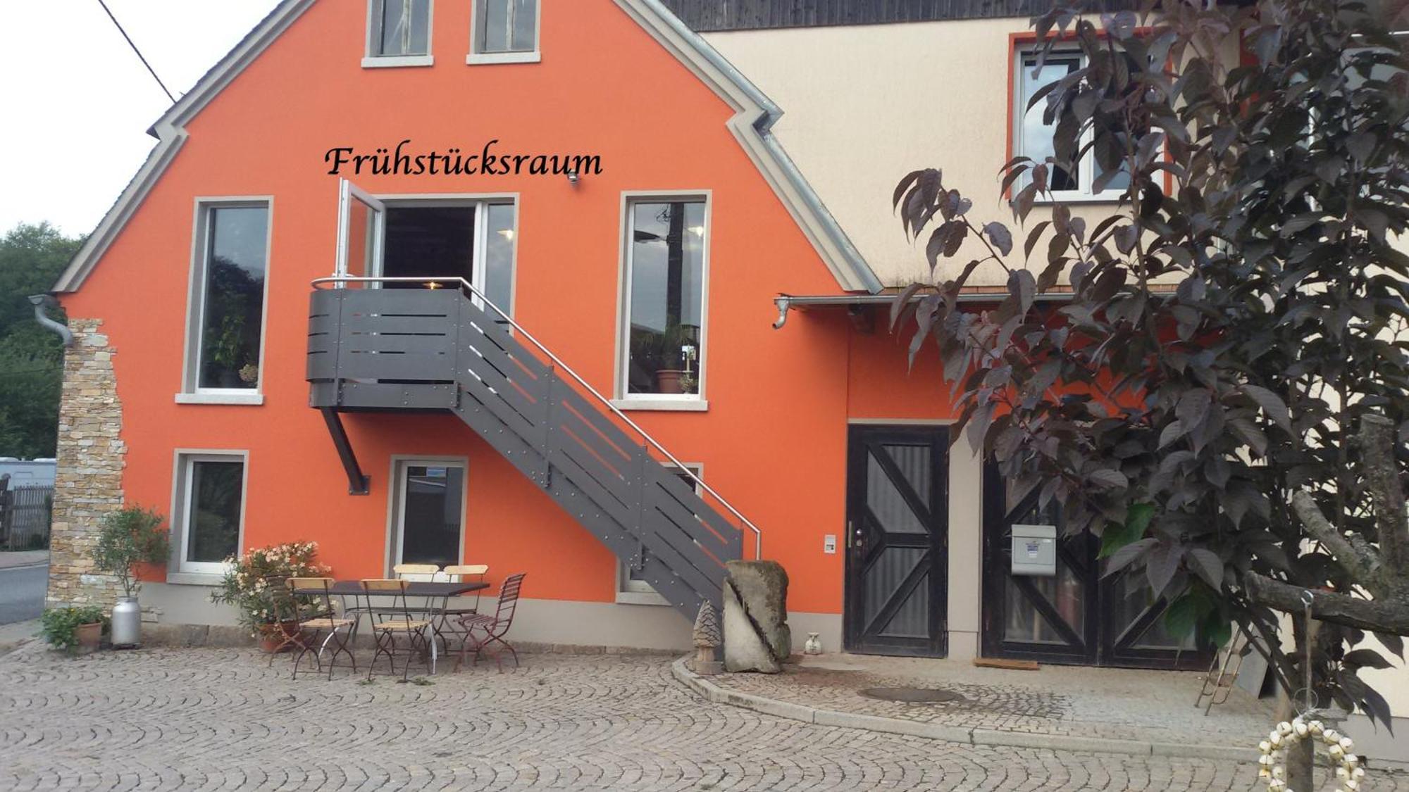 Ferienwohnungen Im Vogtland Heinsdorfergrund Exterior photo
